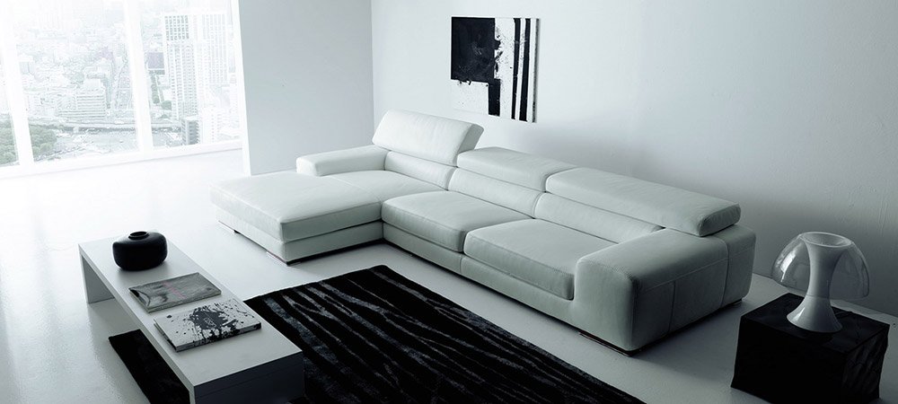 corner-standard-whynot Whynot Leather Sofa - Image 1