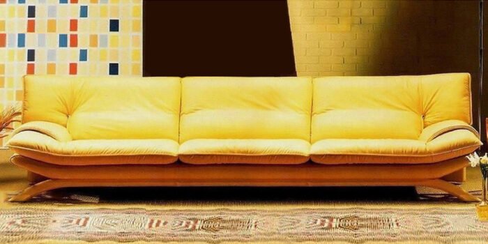 Manhattan Leather Sofa - Image 3