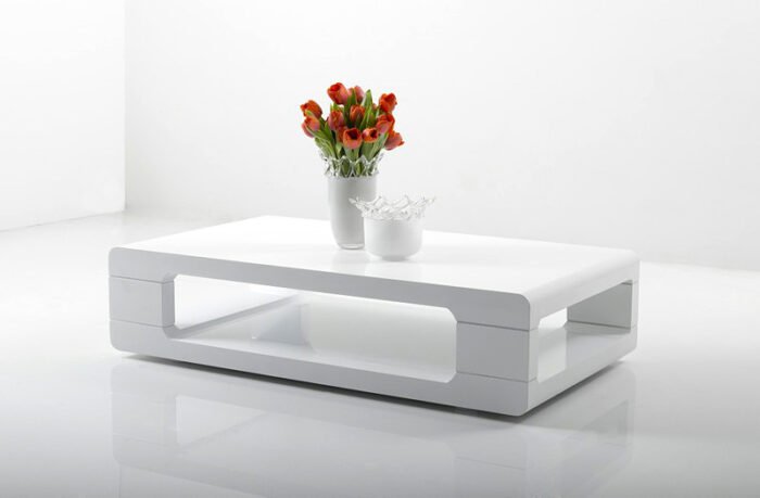 Table with original design - Image 2